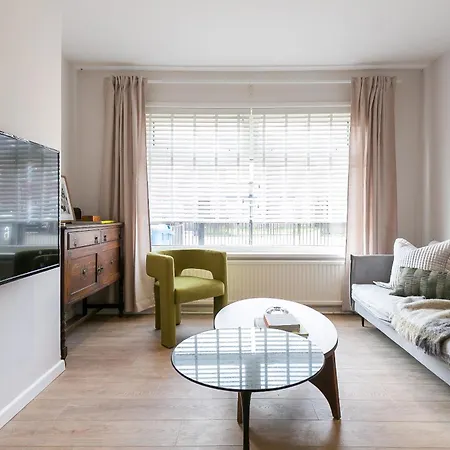 Spacious 4 Bedroom Home - Sleeps 8 Manchester Exterior photo
